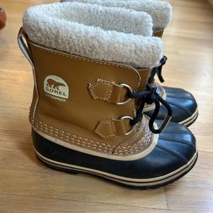 Sorel kids snow boots